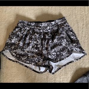 Lululemon Tracker Shorts Seawheeze 2017